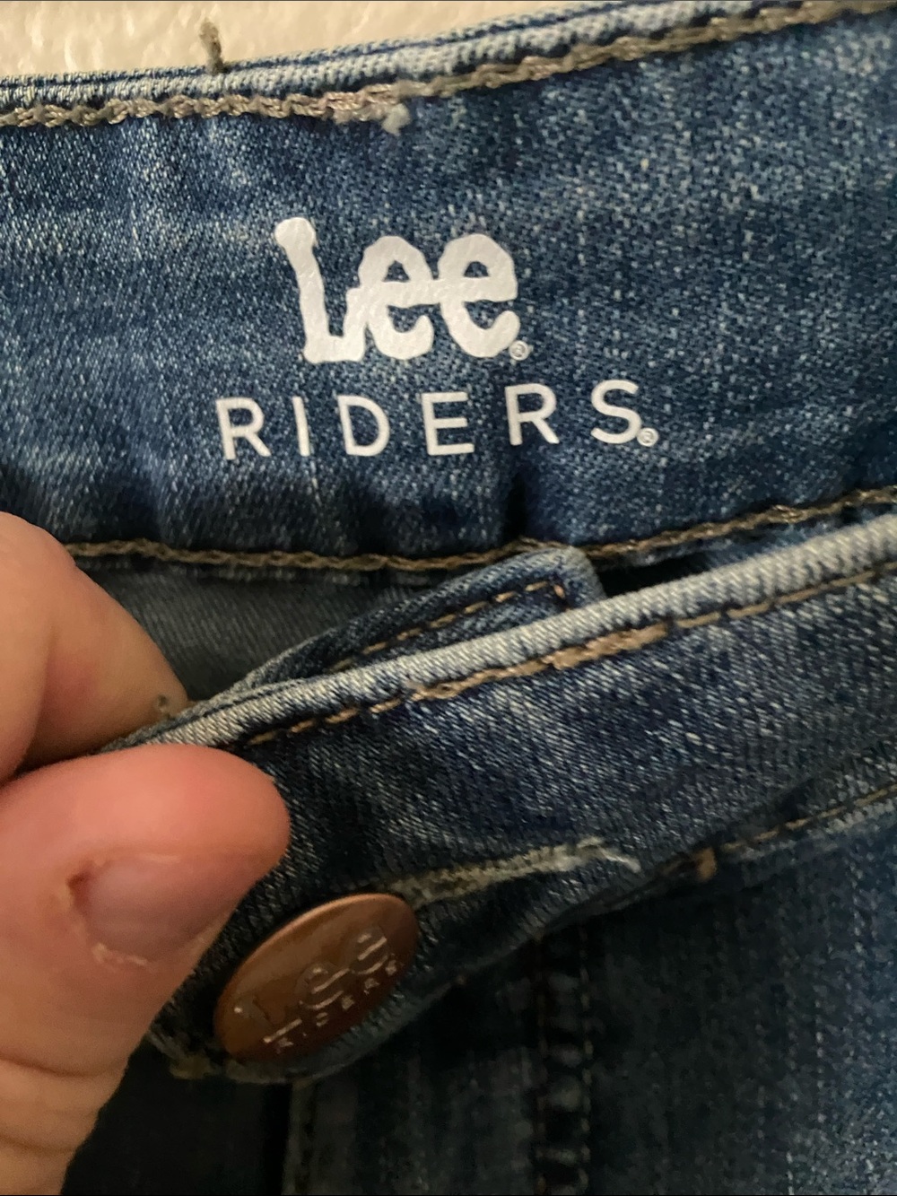 LEE Riders Hi Rise Jeans - Picture 3 of 5